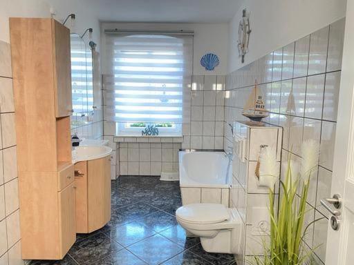 Ferienwohnung Ahlbeck Zu den Campern Ostseebad Heringsdorf Exterior foto
